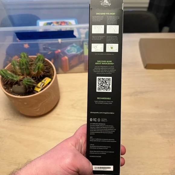 Disney Fantasia MagicBand+ - Picture 2 of 2